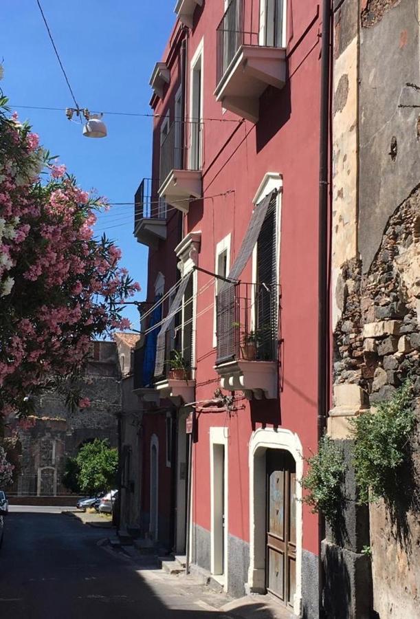 Casa Ega E La Rotonda: Bellissimi Monovani Nel Cuore Di Catania Luaran gambar